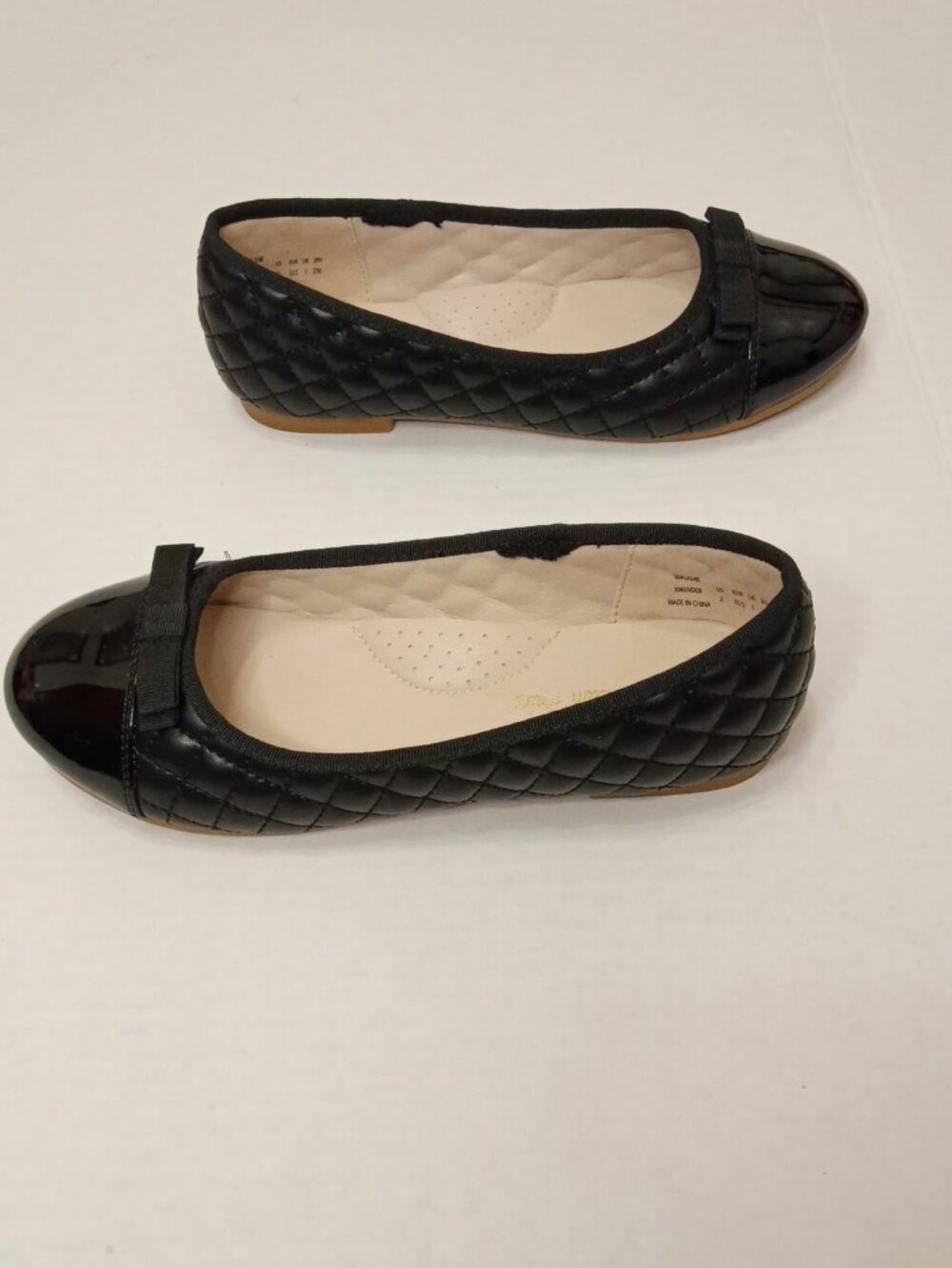 DREAM PAIRS Girls Black Quilted Ballet Flats Size 2 Little Kid
